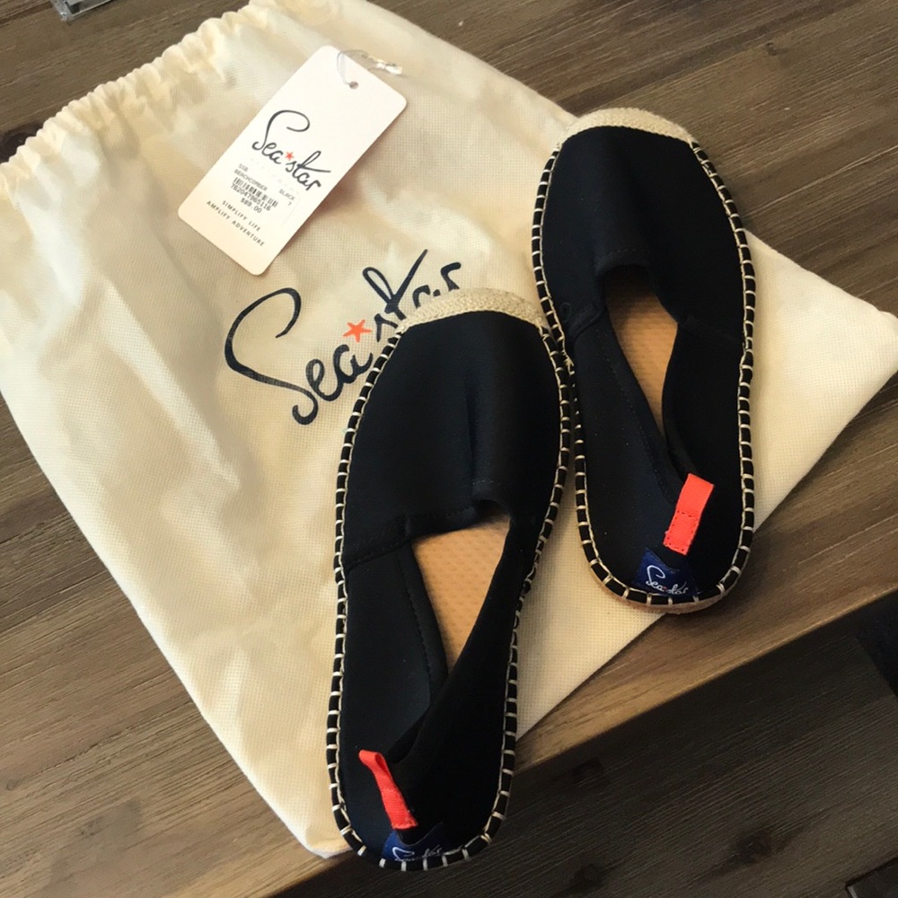 Sea Star Swim Shoes. Size 7